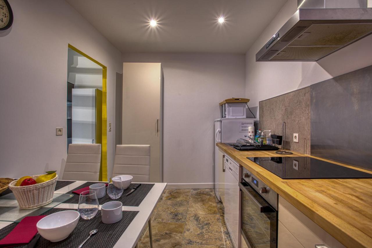Chez Alice Appartement En Plein Centre Ville Сарла-ла-Канеда Екстериор снимка